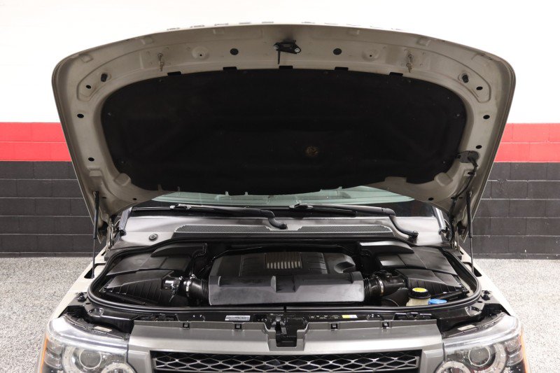 Used 2011 Land Rover Range Rover Sport HSE AWD/4WD image 14