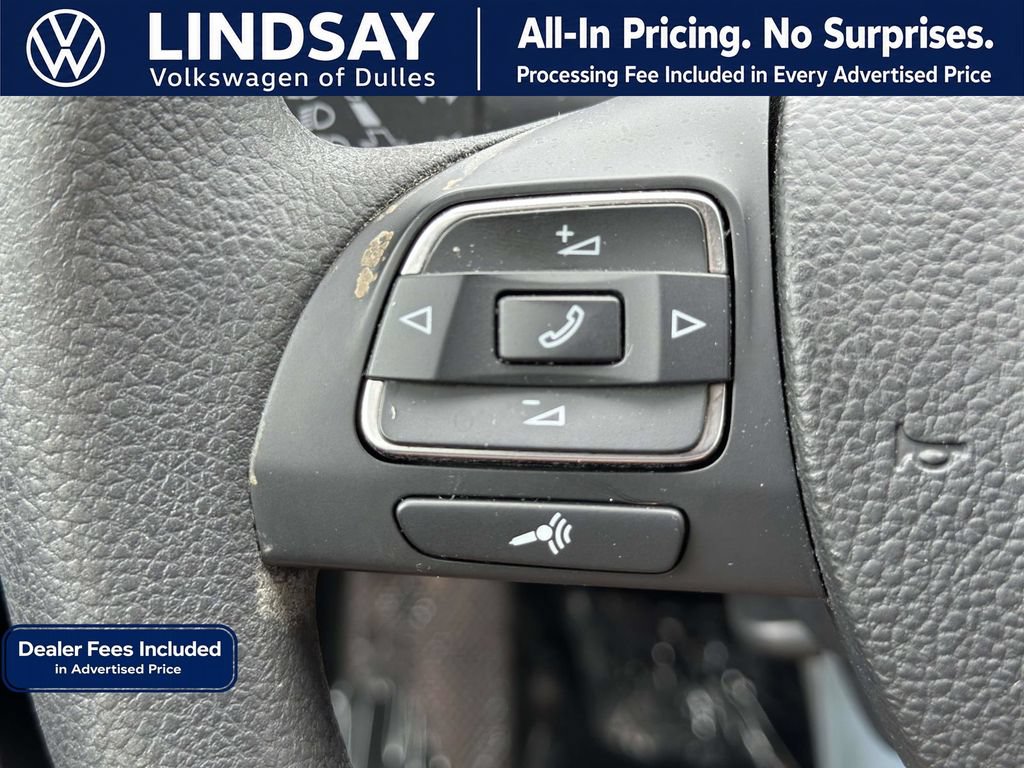 Used 2013 Volkswagen Passat 2.5 S FWD image 19