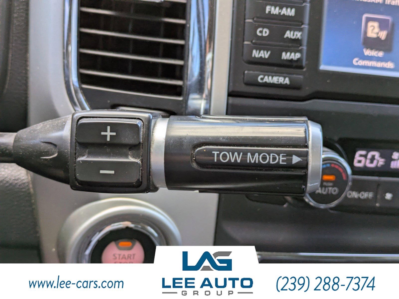 Used 2017 Nissan Titan SV AWD/4WD image 25