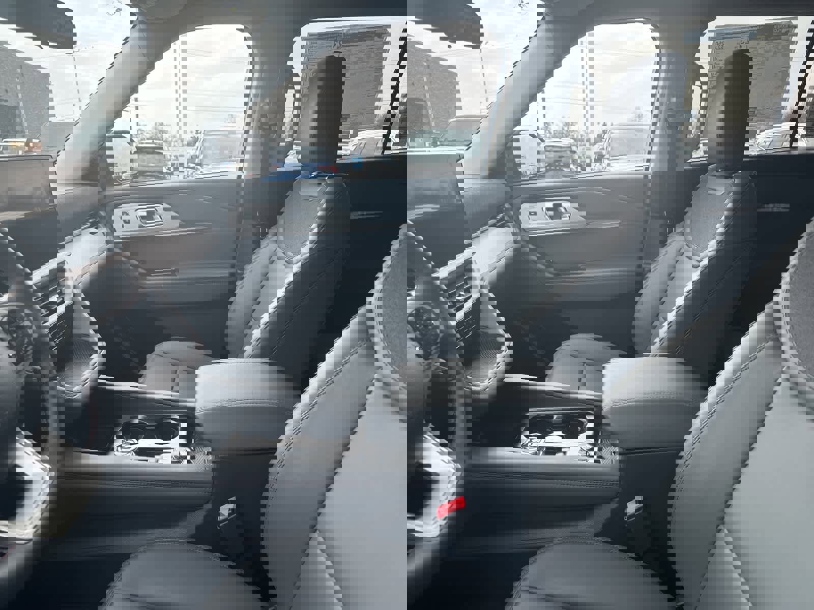 New 2026 Ford Explorer Active w/ Active Comfort Package image 28