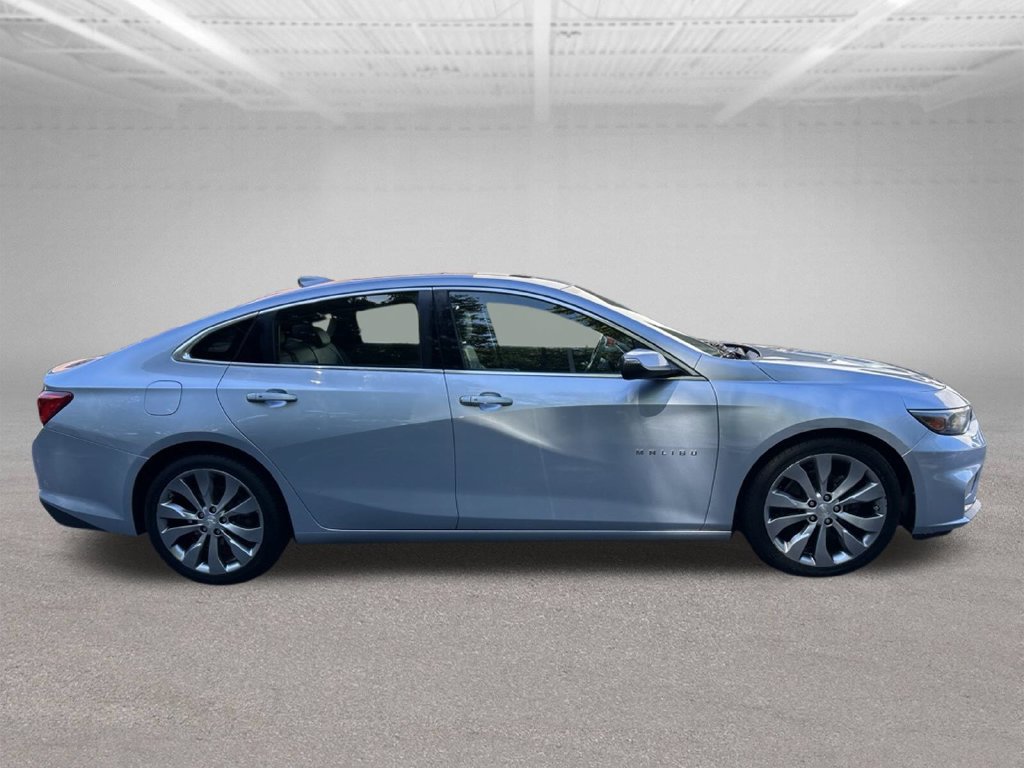 Used 2017 Chevrolet Malibu Premier w/ Premier Sun and Wheel Package FWD image 10