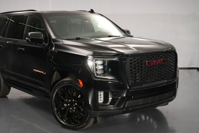 Used 2021 GMC Yukon Denali w/ Denali Premium Package AWD/4WD image 7