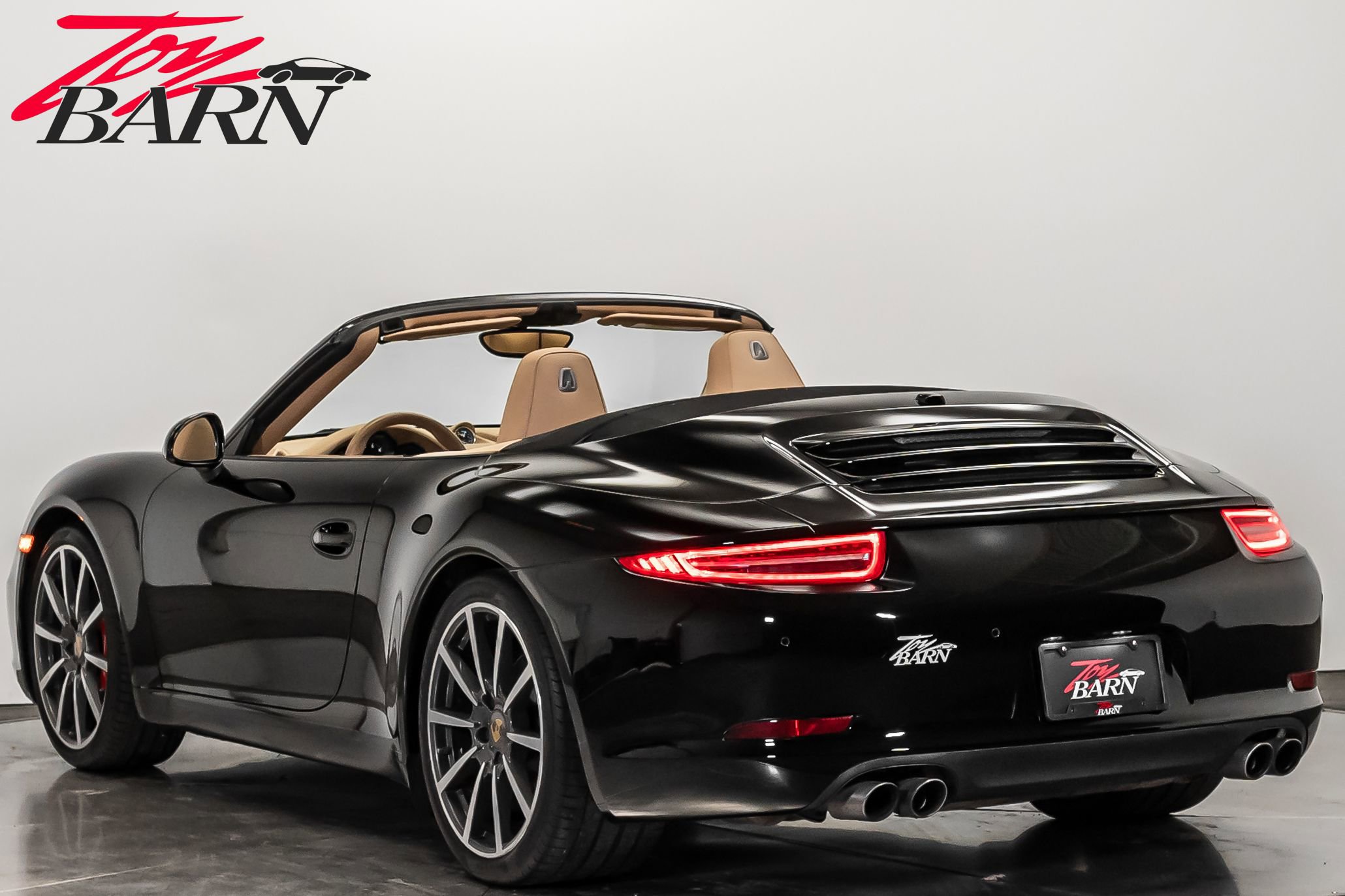 Used 2015 Porsche 911 Carrera S image 3