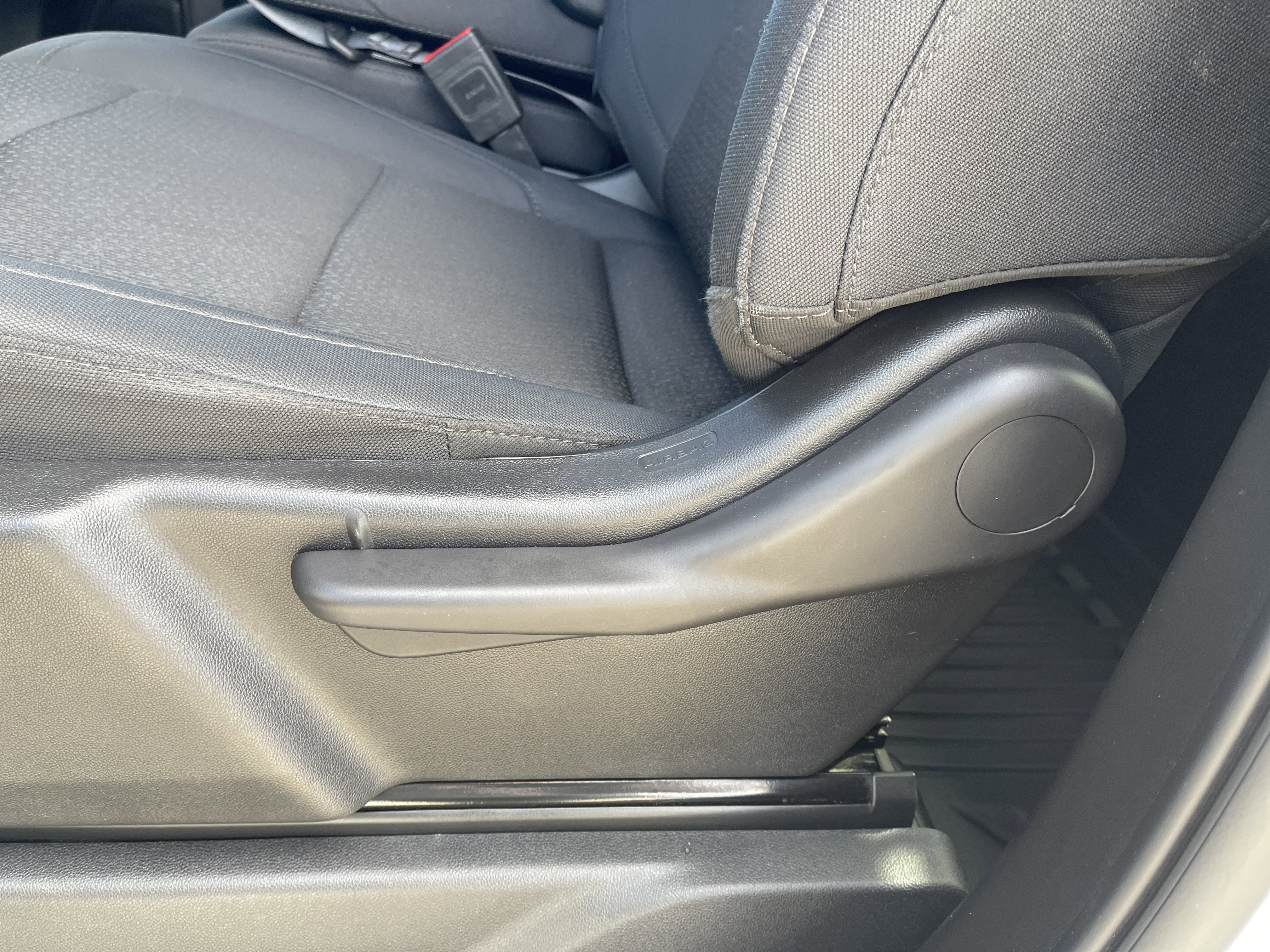 Used 2025 Chevrolet Silverado 1500 W/T w/ WT Value Package image 35