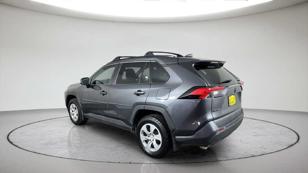 Used 2020 Toyota RAV4 LE w/ All Weather Liner Package AWD/4WD image 11