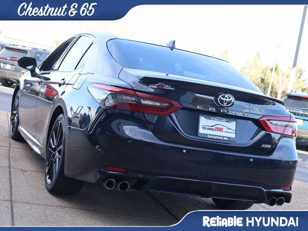 Used 2021 Toyota Camry XSE w/ Navigation Package image 4
