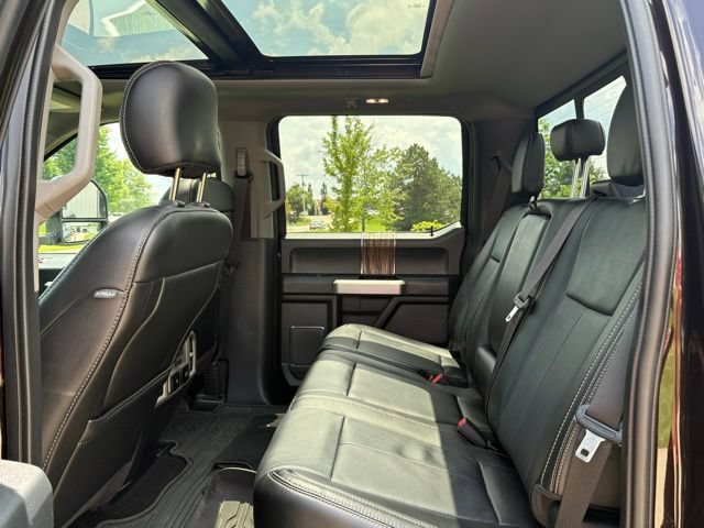 Used 2019 Ford F150 Lariat w/ Equipment Group 502A Luxury AWD/4WD image 24