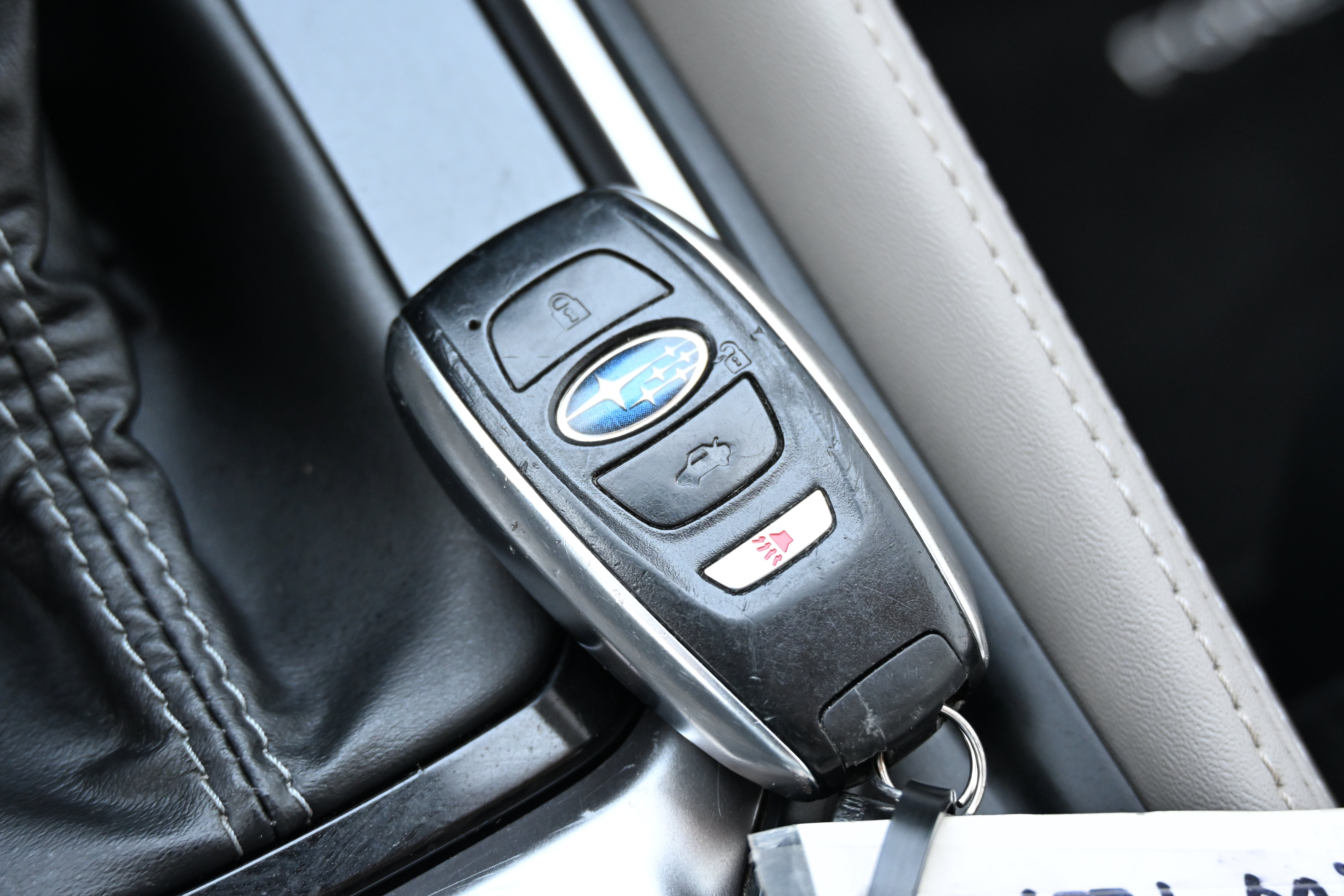 Used 2024 Subaru Forester Limited AWD/4WD image 43