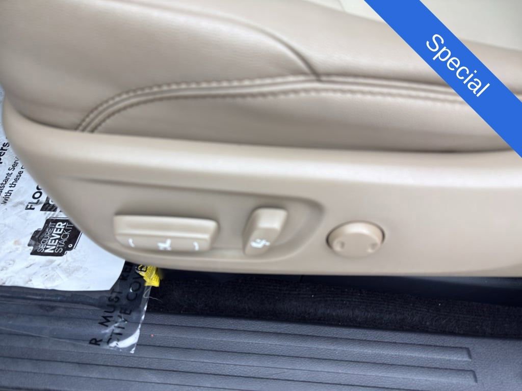 Used 2022 Toyota 4Runner SR5 Premium w/ Moonroof Package image 35