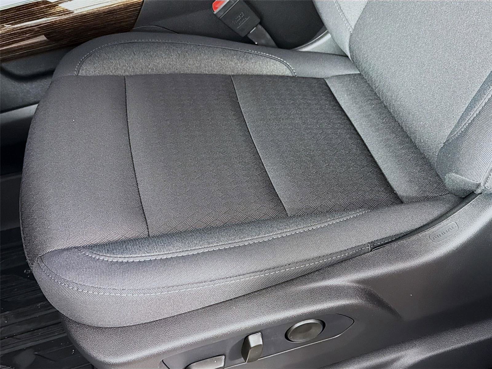 New 2026 GMC Sierra 1500 Elevation image 21