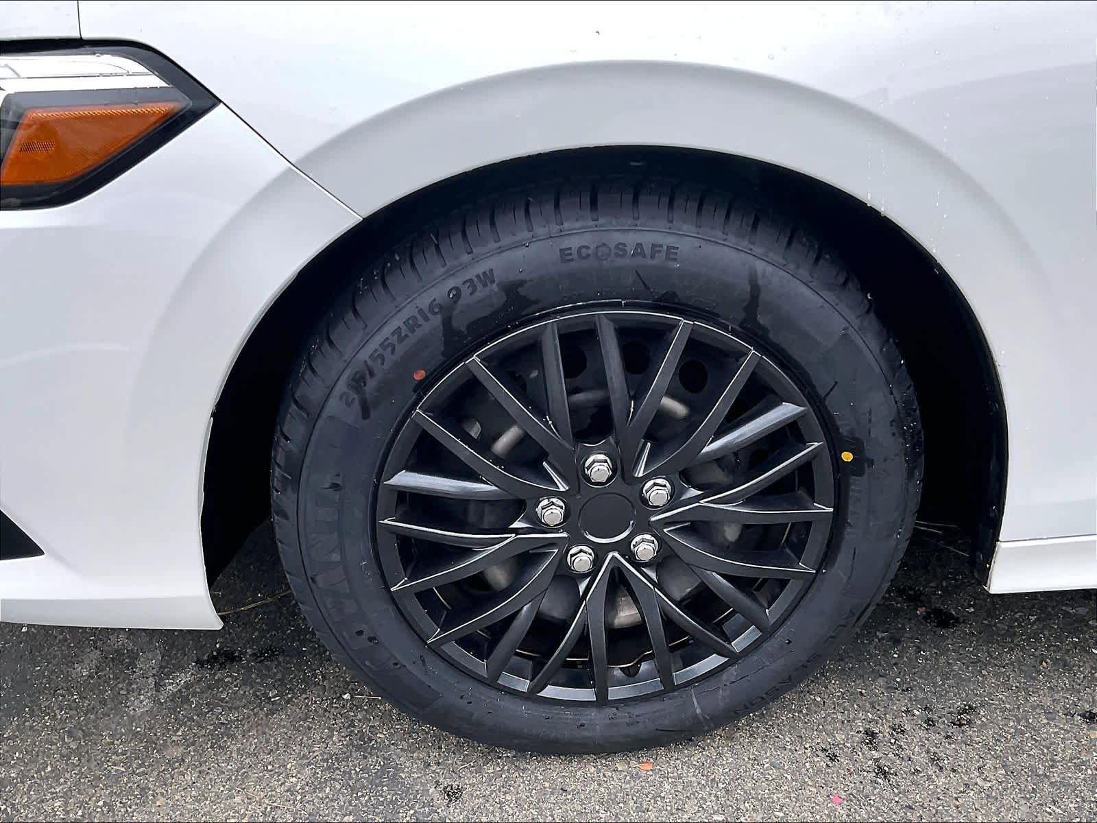 Used 2023 Honda Civic LX image 11