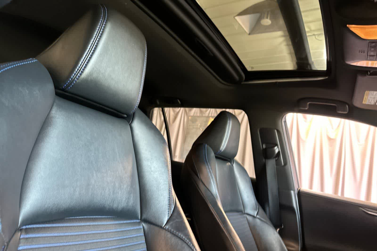 Used 2019 Toyota RAV4 XSE w/ XSE Weather Package AWD/4WD image 20