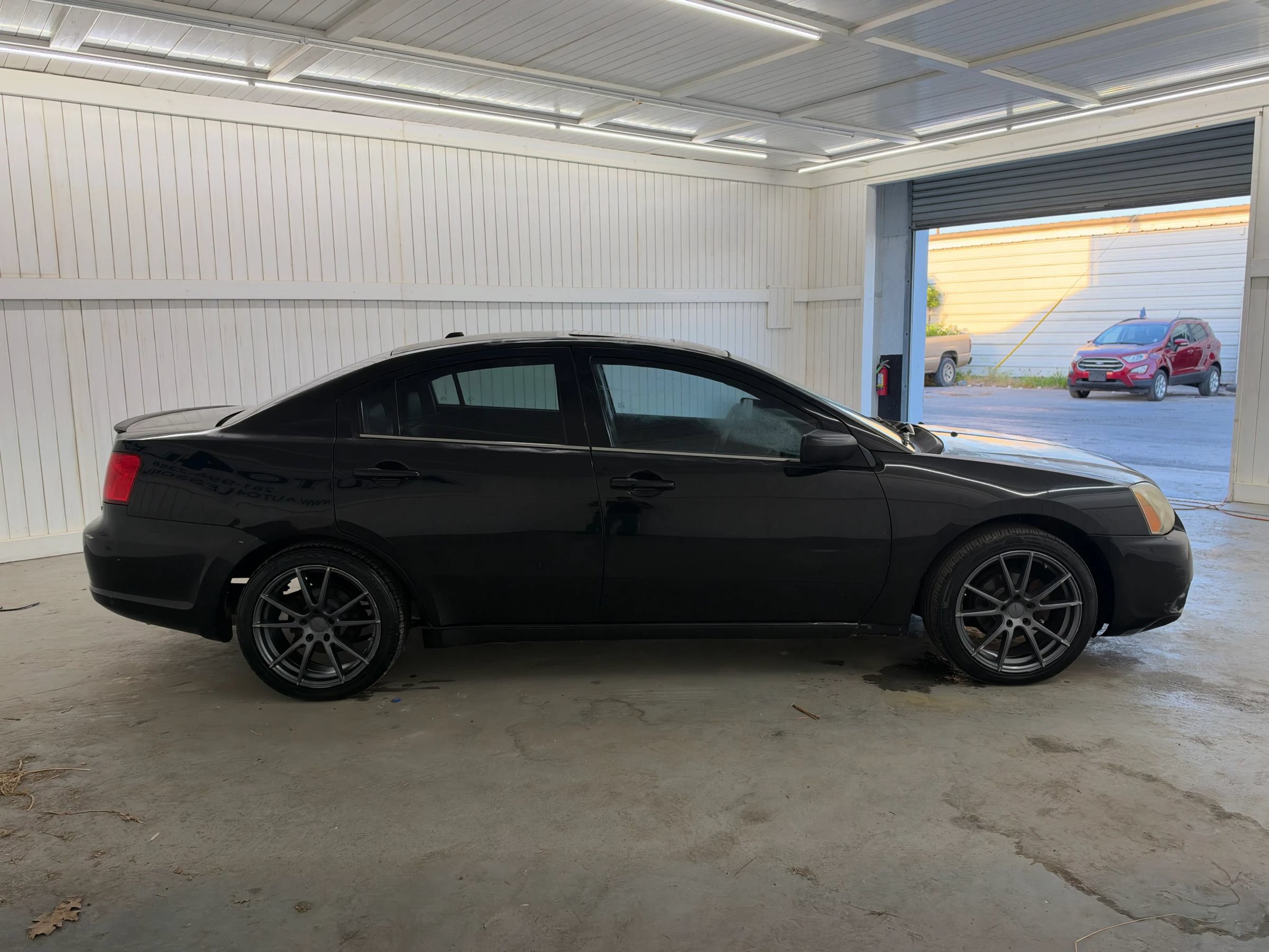 Used 2012 Mitsubishi Galant ES FWD image 4