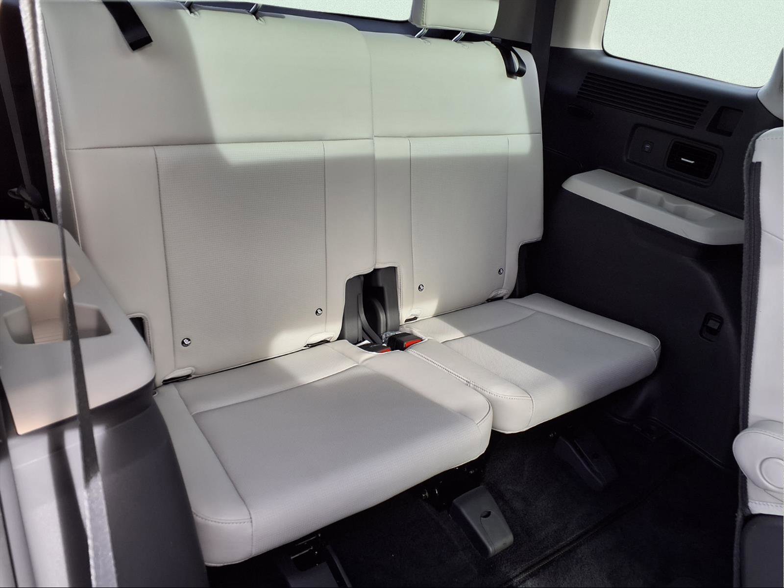 Used 2025 Hyundai Santa Fe Calligraphy image 26