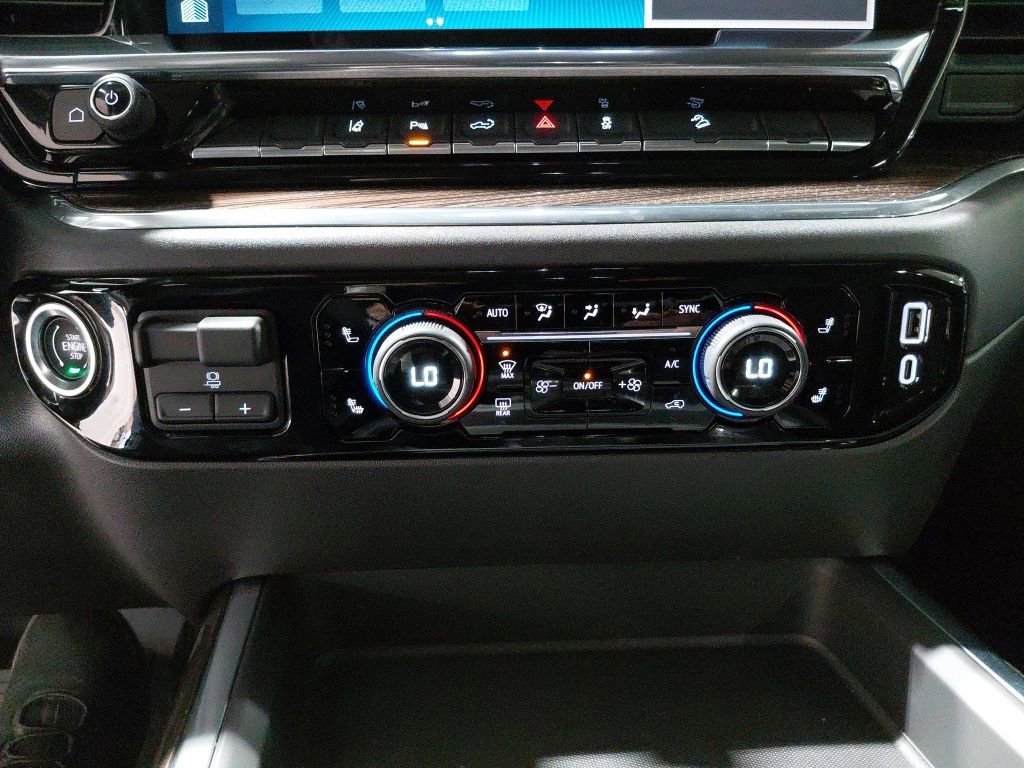 Certified 2025 Chevrolet Silverado 3500 LT w/ Z71 Chrome Sport Edition image 27