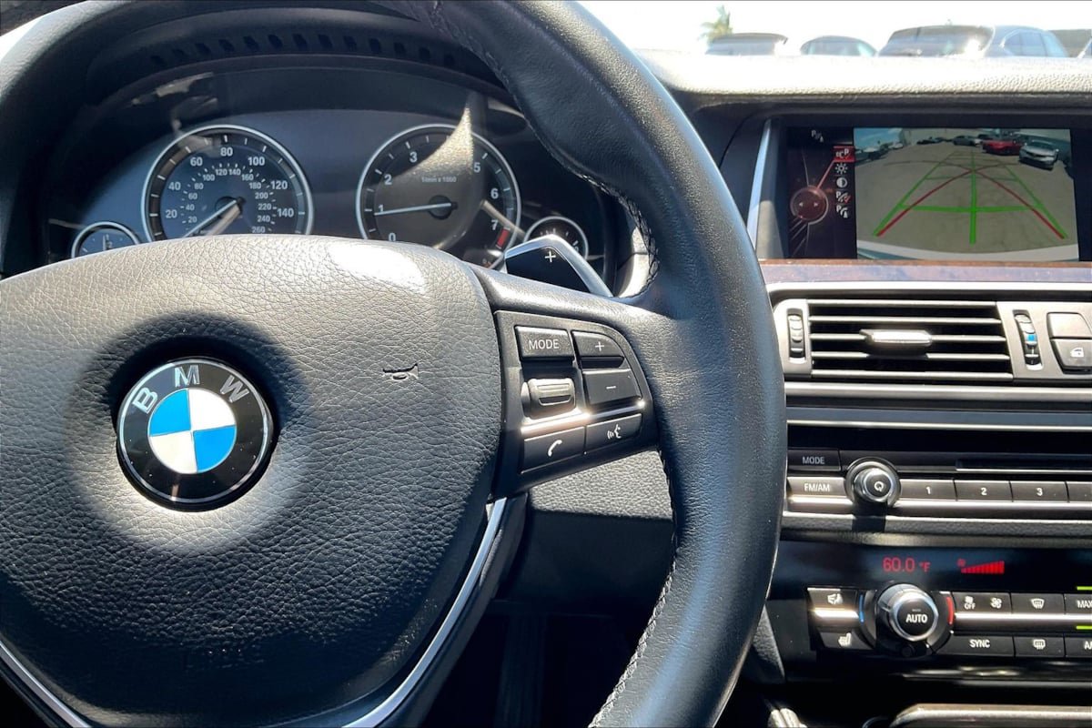 Used 2016 BMW 528i Sedan RWD image 16