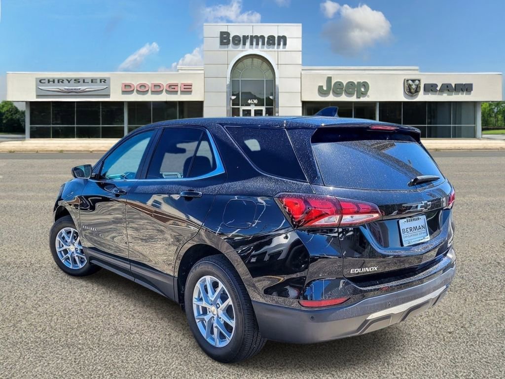Used 2024 Chevrolet Equinox LT w/ LPO, Floor Liner Package AWD/4WD image 8