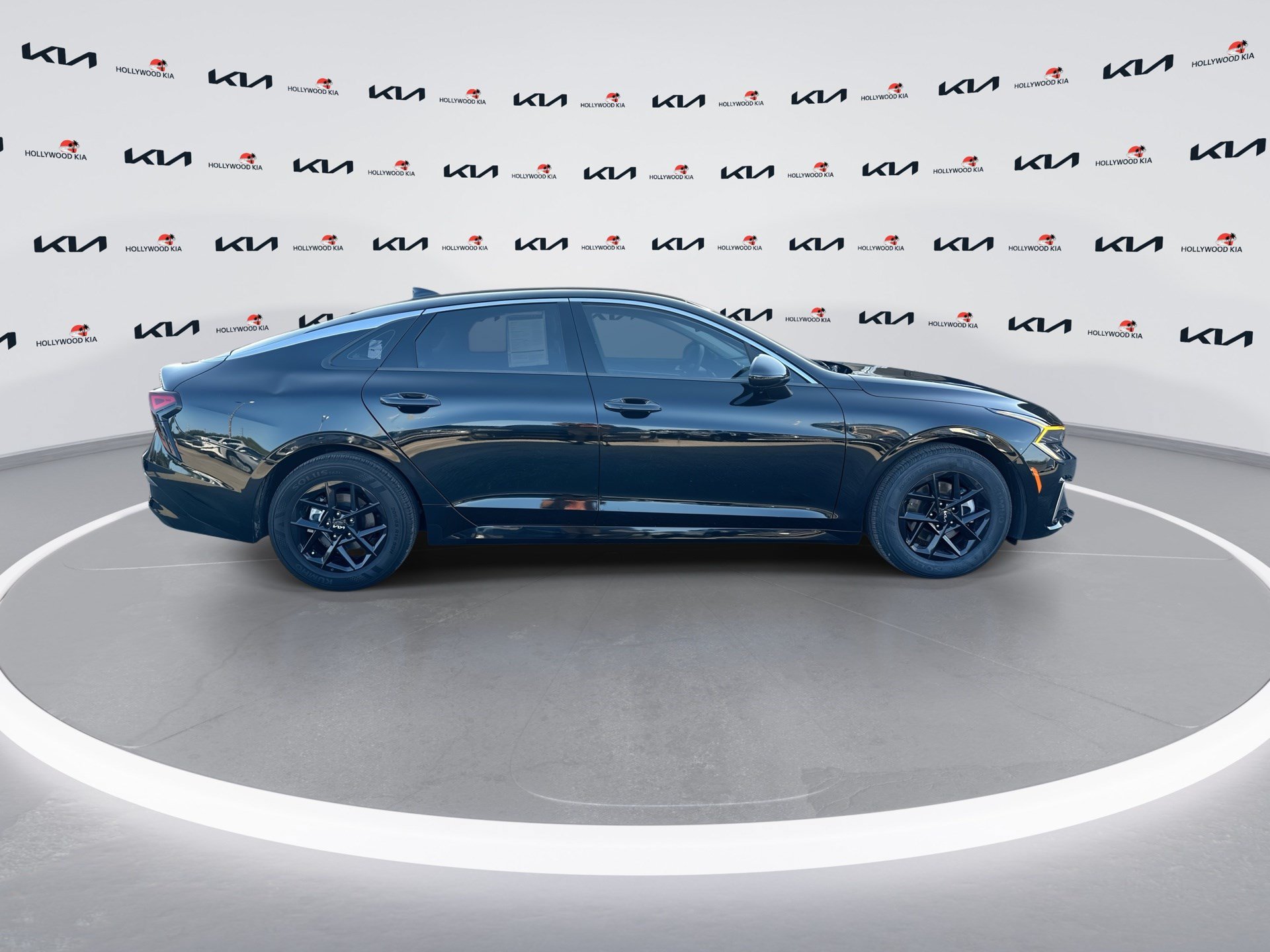 Certified 2025 Kia K5 LXS FWD image 9
