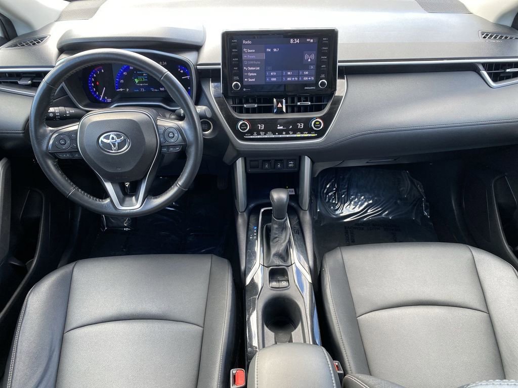 Used 2022 Toyota Corolla Cross XLE AWD/4WD image 19