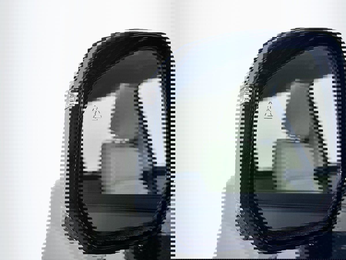 Used 2024 Hyundai Santa Fe Calligraphy image 21