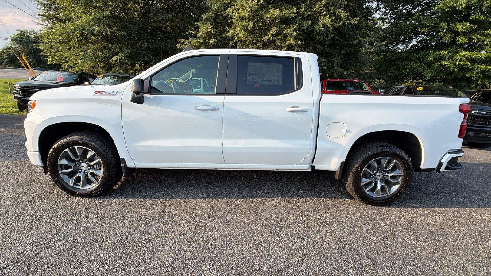 New 2026 Chevrolet Silverado 1500 RST w/ RST All Star Premium Package AWD/4WD image 11