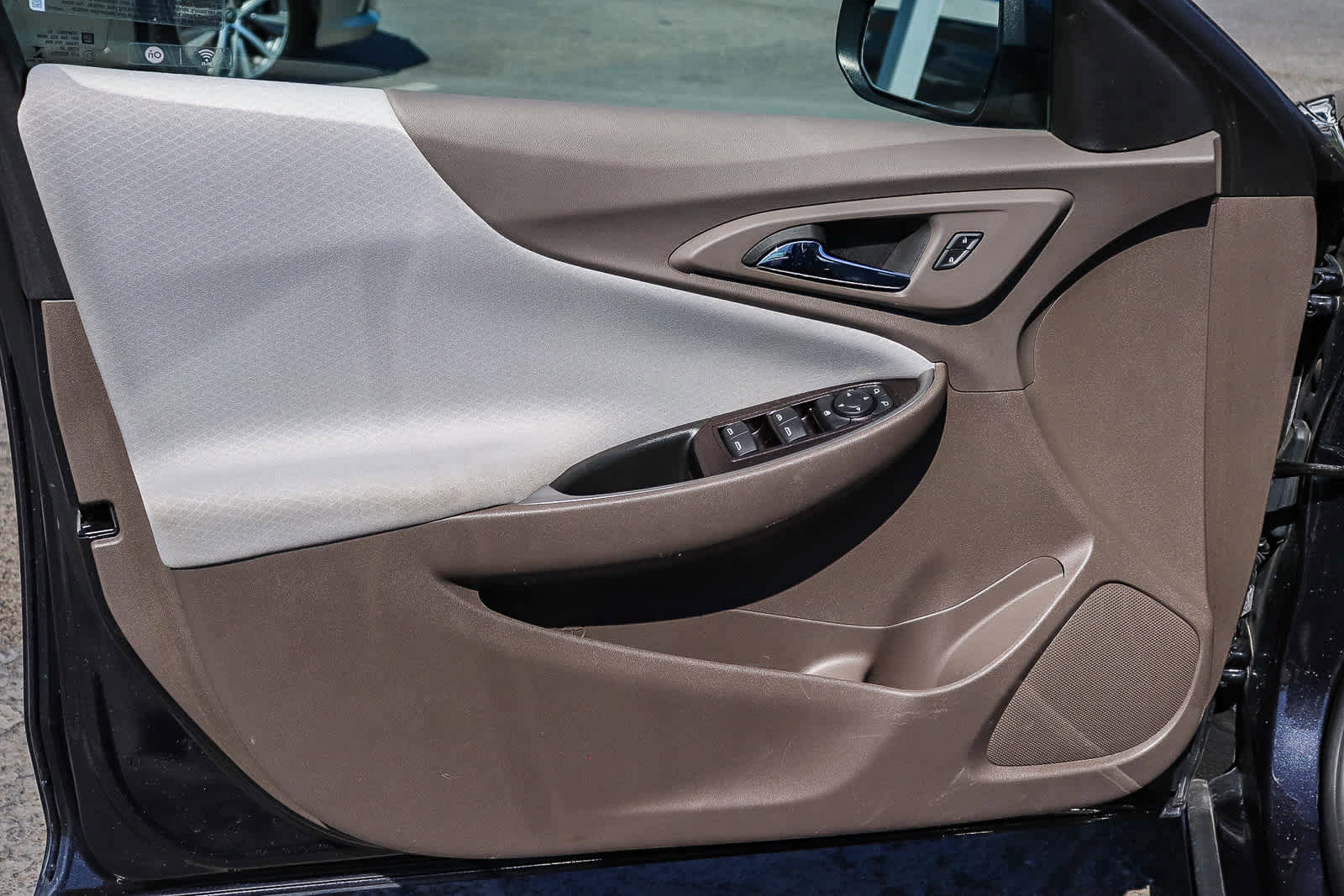 Used 2023 Chevrolet Malibu LT image 24