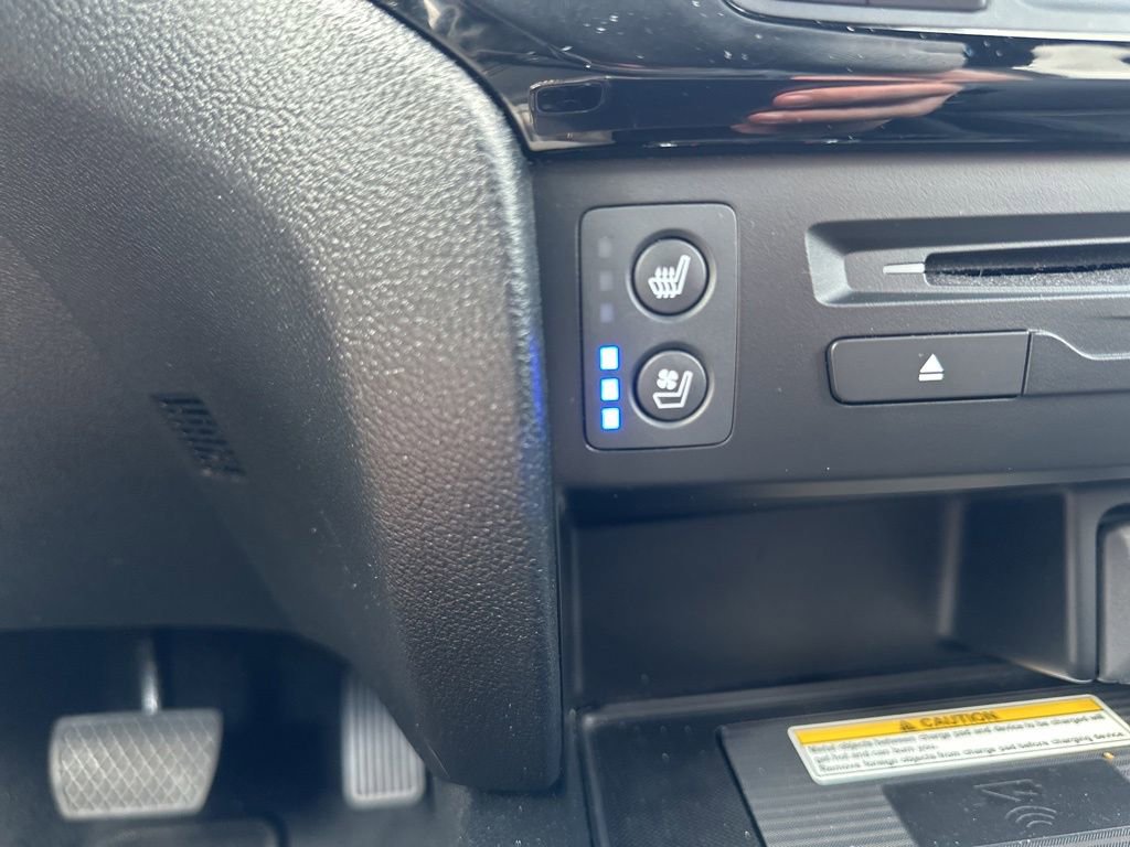 Used 2021 Honda Pilot Black Edition image 7
