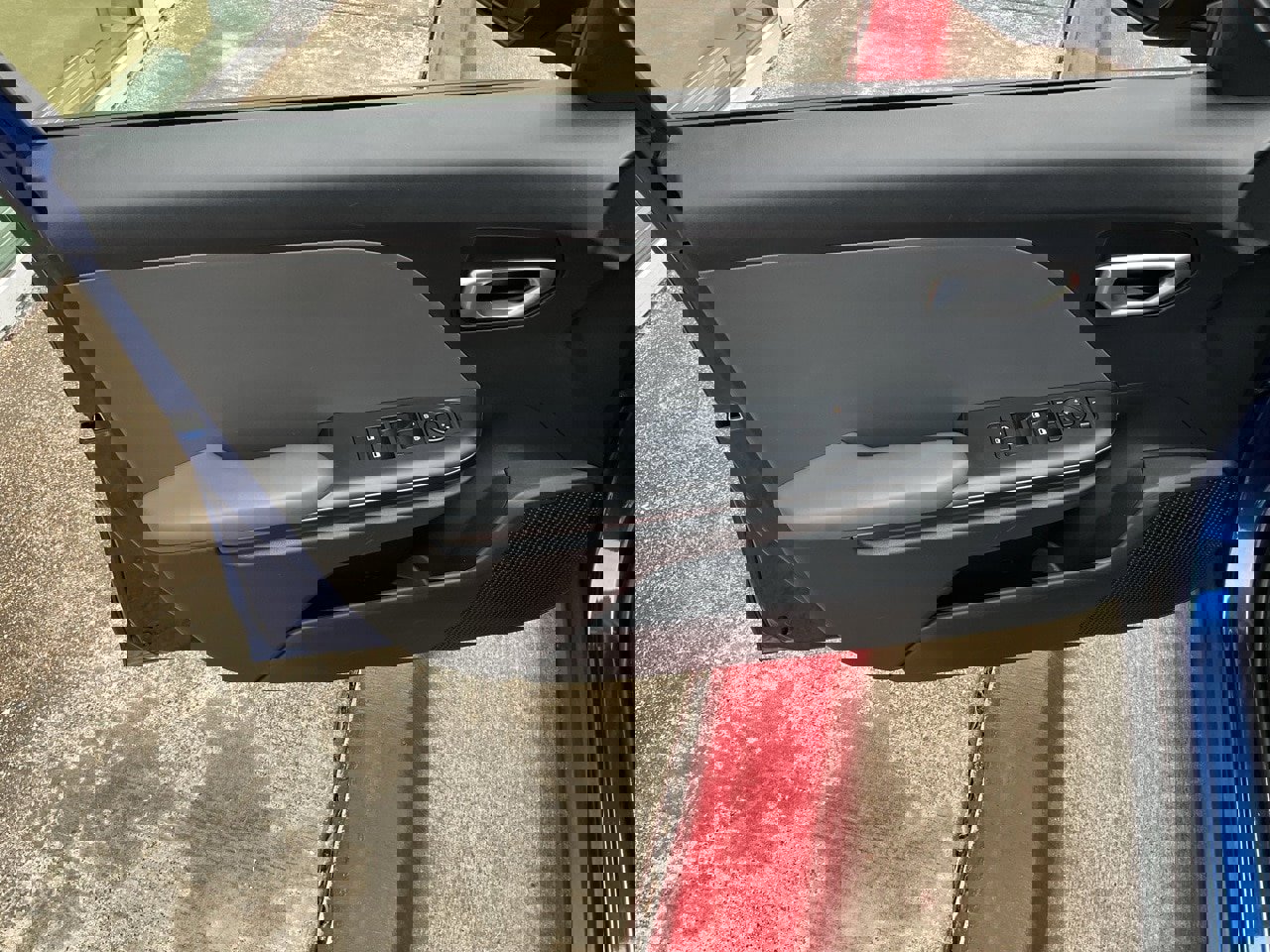 Used 2025 Kia K4 LXS image 13