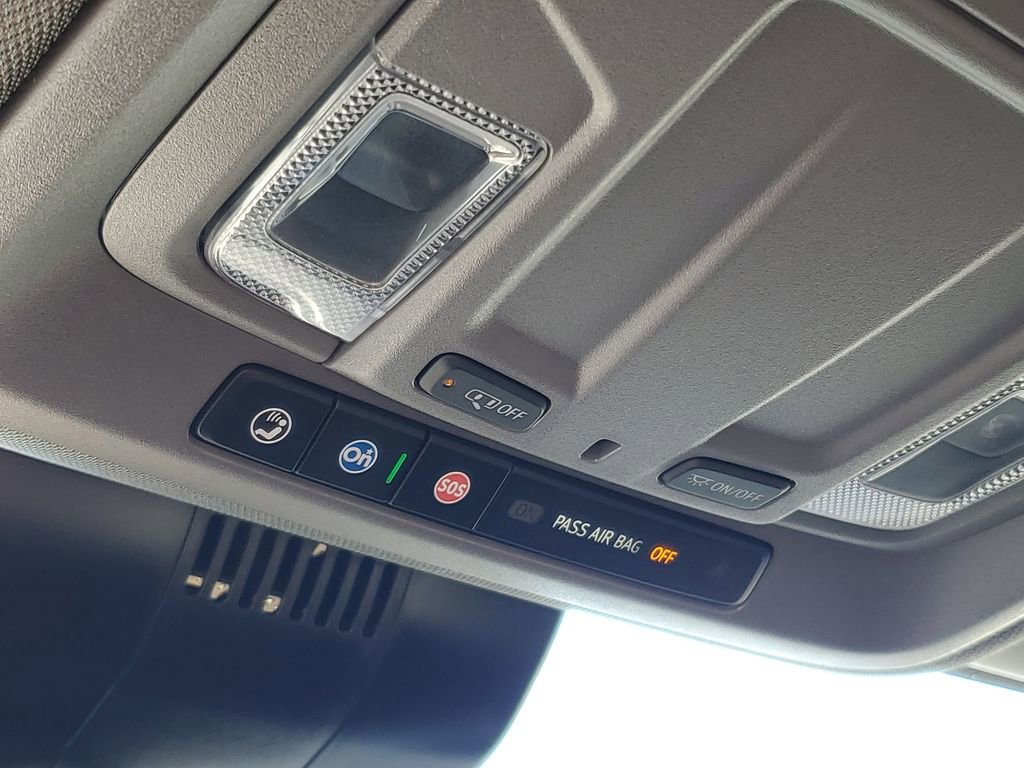 Certified 2024 Chevrolet Silverado 2500 Custom w/ Custom Value Package image 21