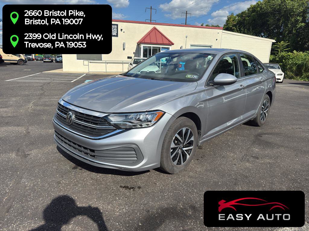 Used 2024 Volkswagen Jetta S image 1