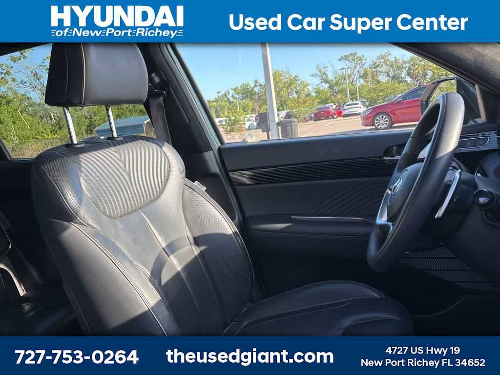 Used 2024 Hyundai Palisade Calligraphy image 7