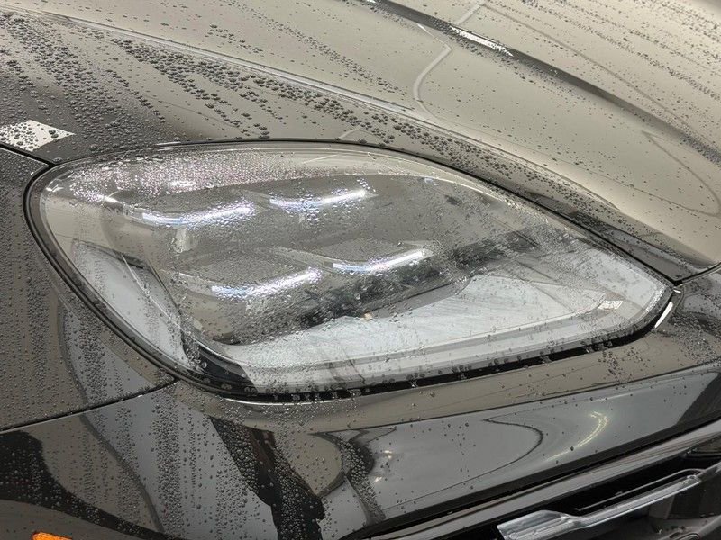 Certified 2024 Porsche Cayenne image 11
