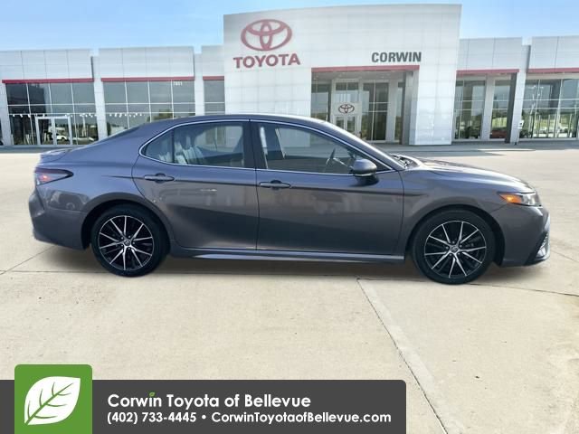 Certified 2023 Toyota Camry SE image 6