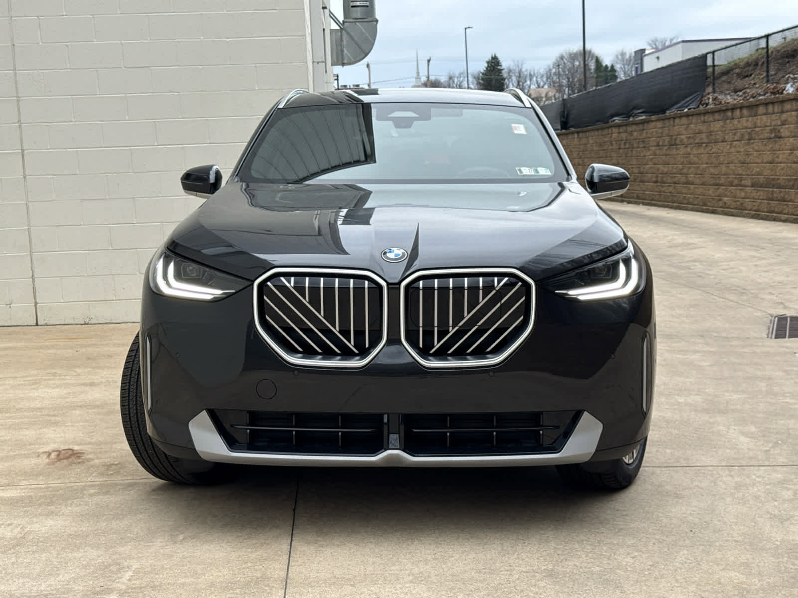 New 2026 BMW X3 xDrive30 w/ Convenience Package image 2