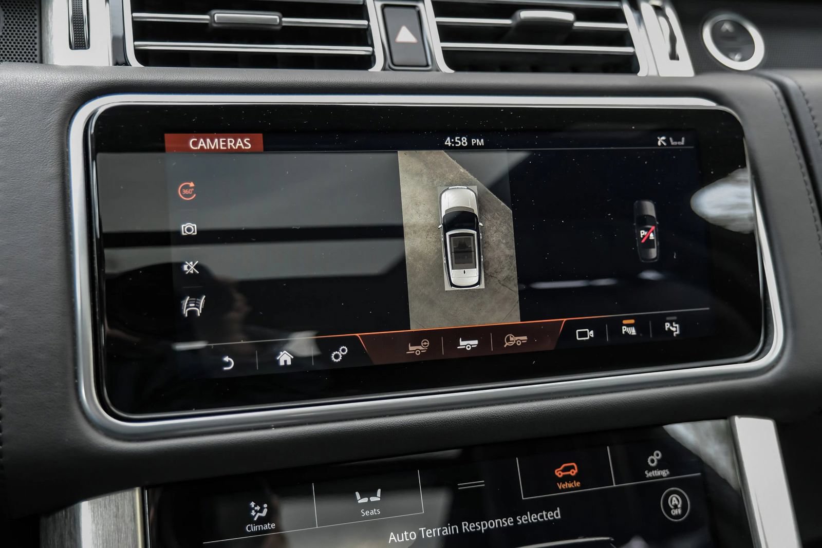 Used 2018 Land Rover Range Rover Autobiography AWD/4WD image 36