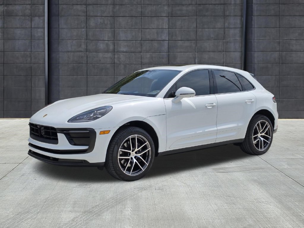 Certified 2024 Porsche Macan Turbo AWD/4WD image 1
