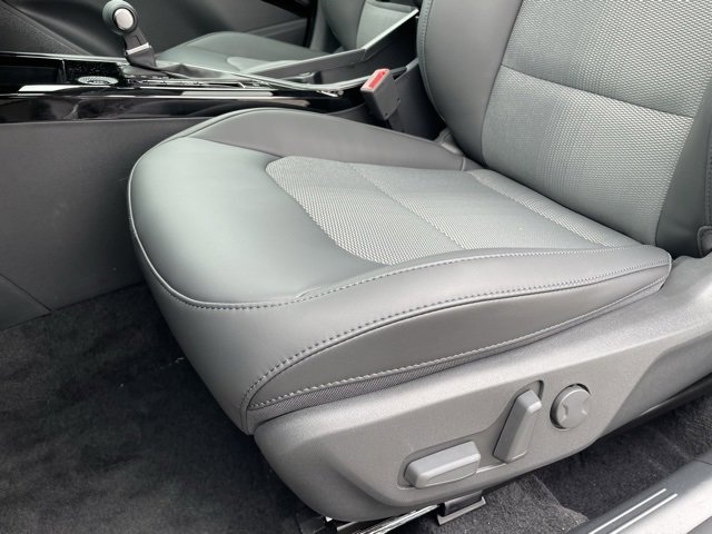 New 2025 Kia Niro EX Touring image 24