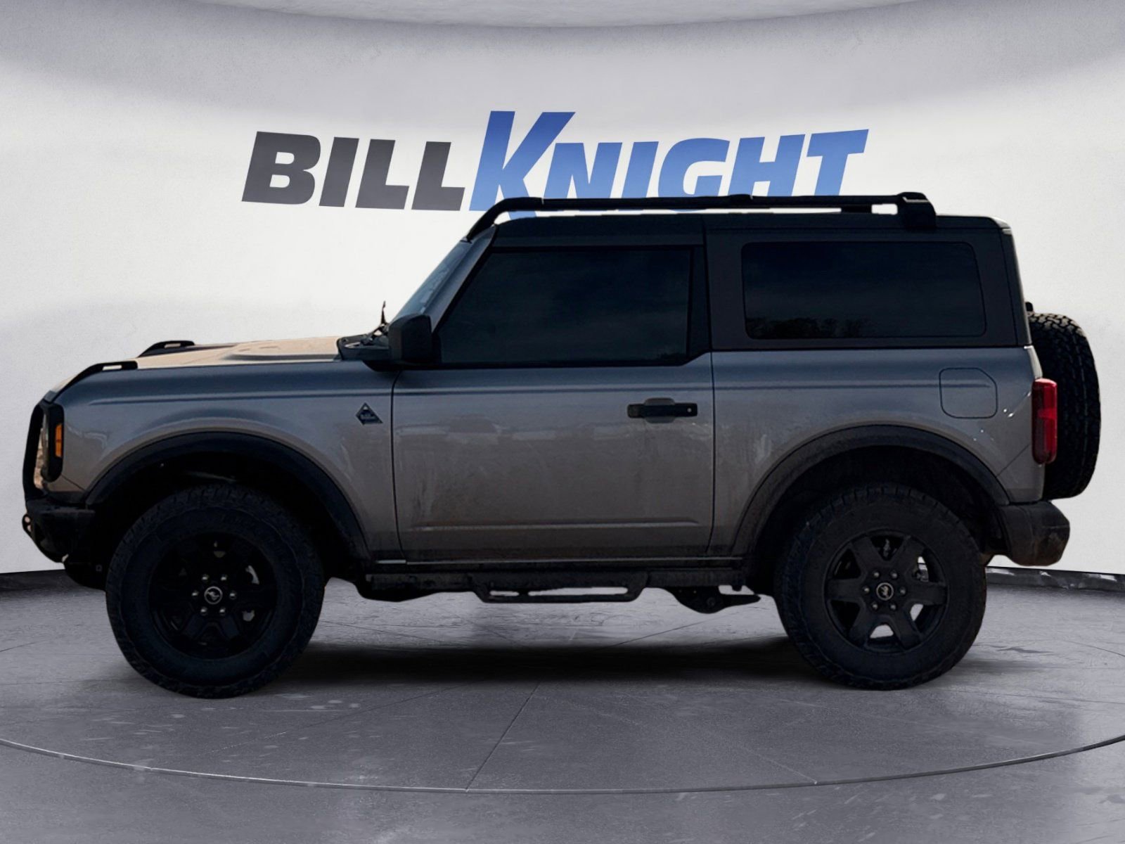 Used 2024 Ford Bronco Black Diamond image 2
