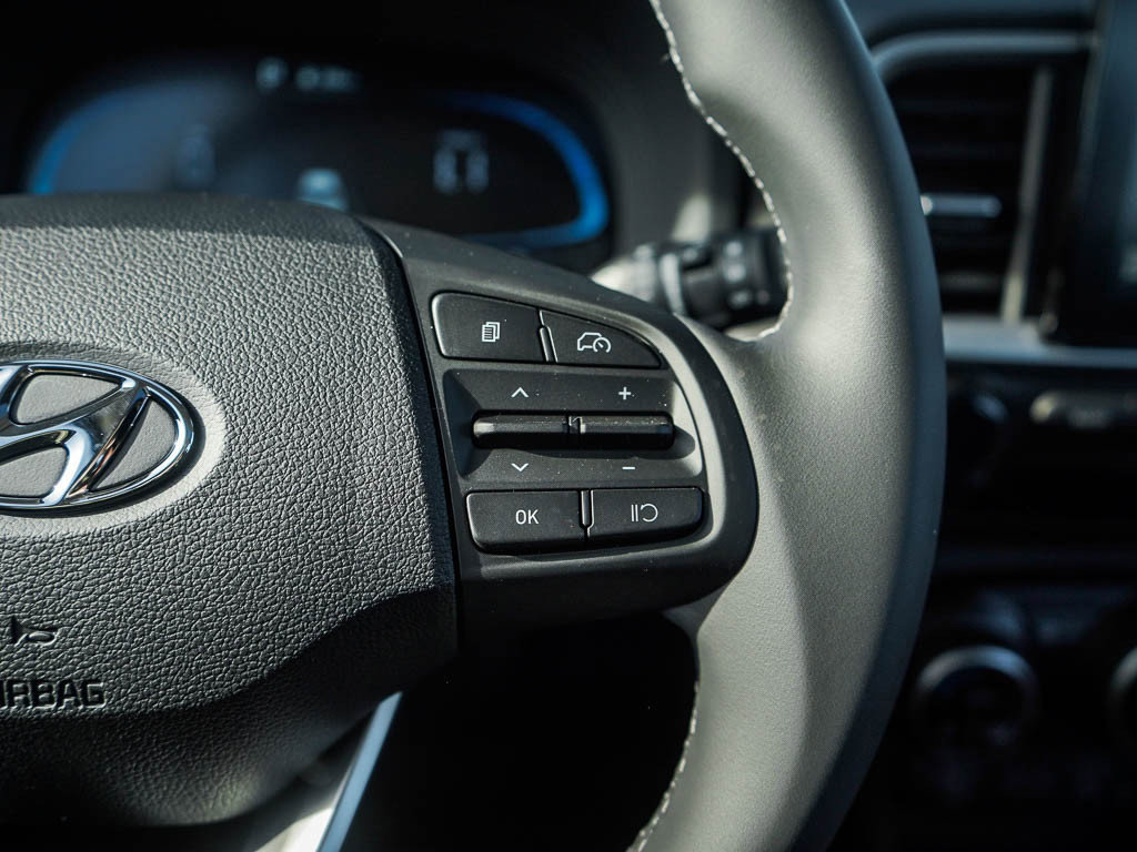 New 2026 Hyundai Venue SEL FWD image 20