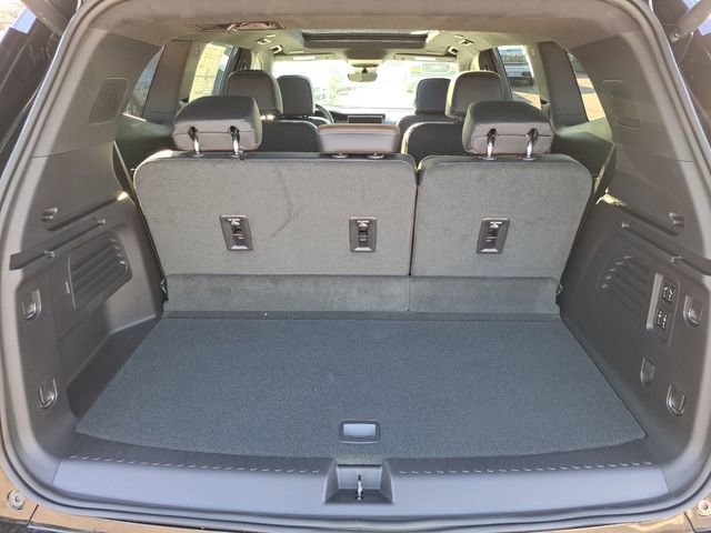New 2026 GMC Acadia Denali Ultimate w/ LPO, Floor Liner Package image 6
