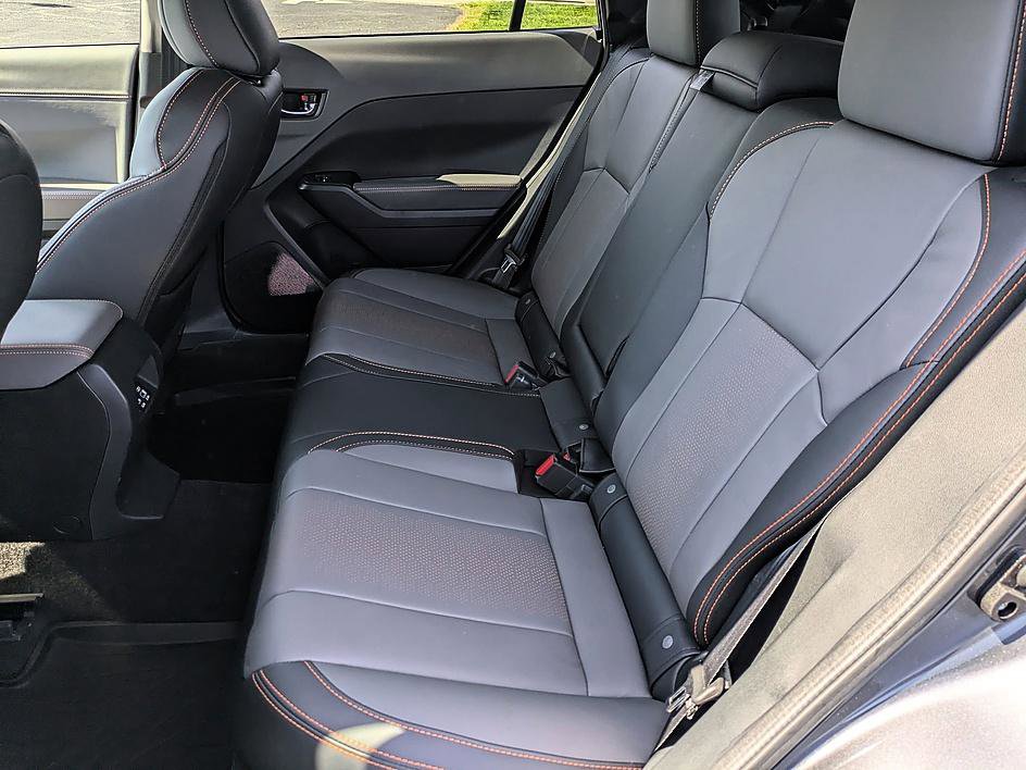 Used 2025 Subaru Crosstrek 2.5i Limited w/ Crosstrek Mirror Package image 25