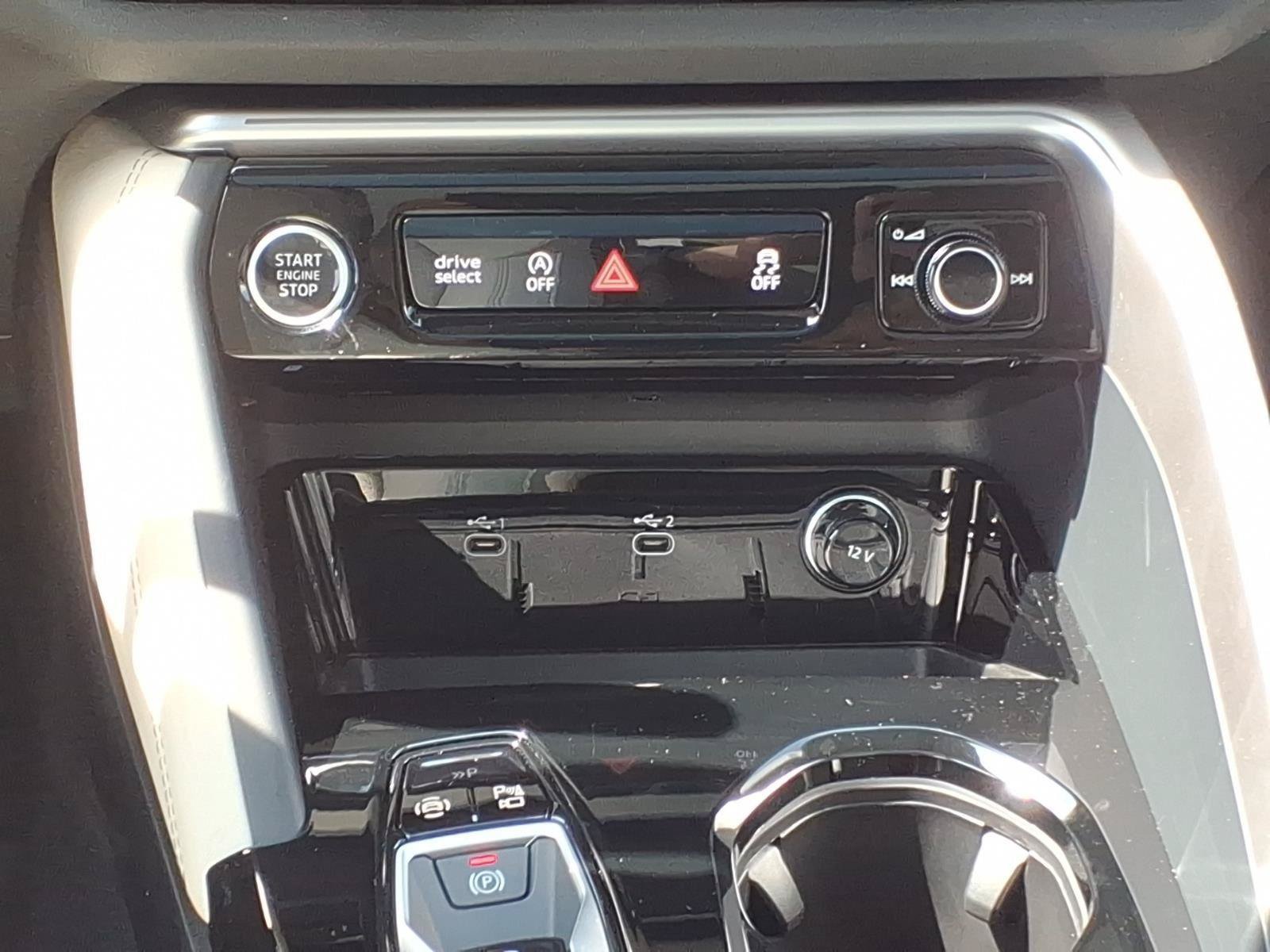 New 2026 Audi Q5 Prestige AWD/4WD image 24