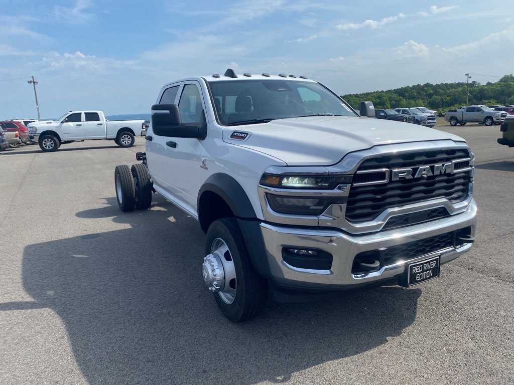 New 2025 RAM 4500 Tradesman image 3