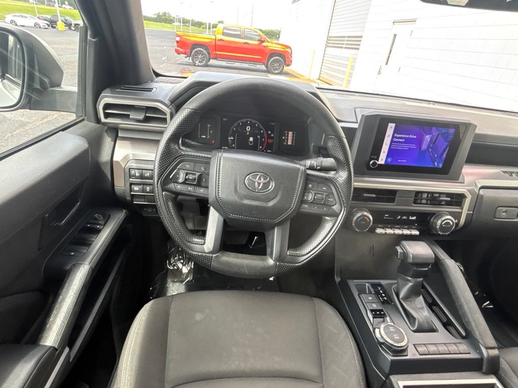 Used 2024 Toyota Tacoma TRD Sport AWD/4WD image 3
