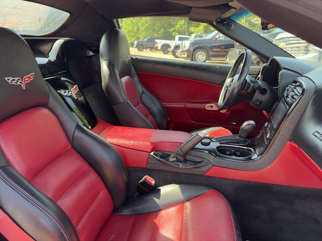 Used 2008 Chevrolet Corvette Convertible w/ Preferred Equipment Group RWD image 12
