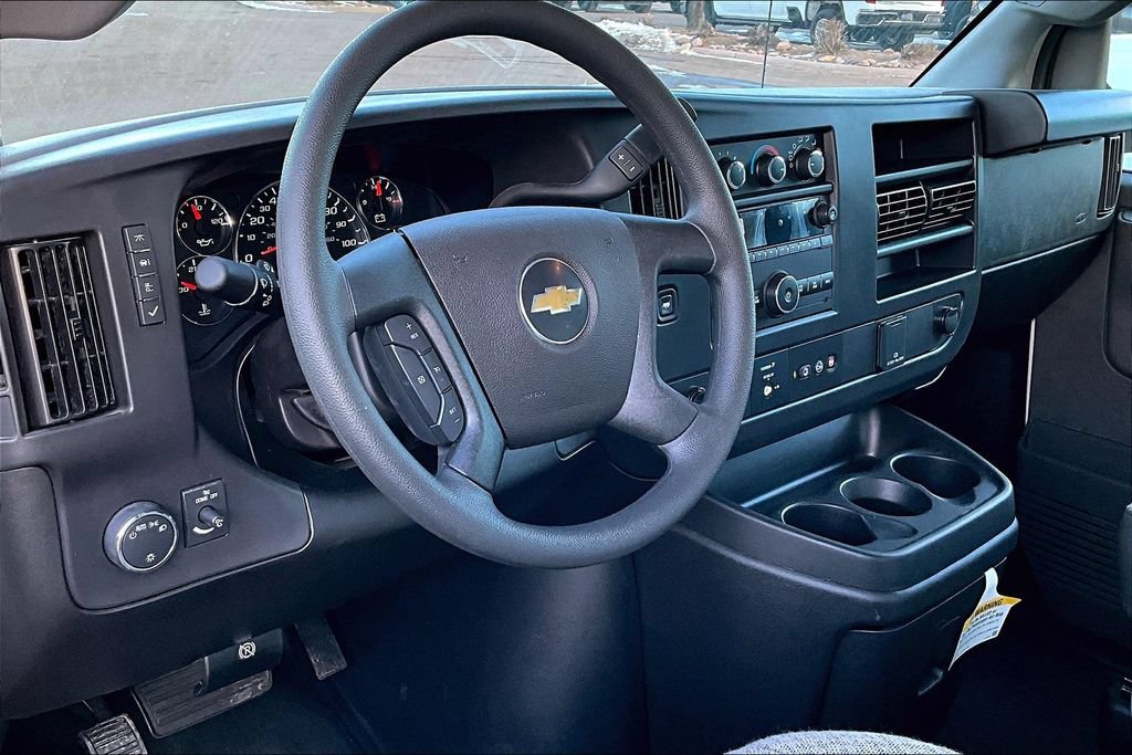 Used 2024 Chevrolet Express 3500 w/ Power Convenience Package RWD image 12