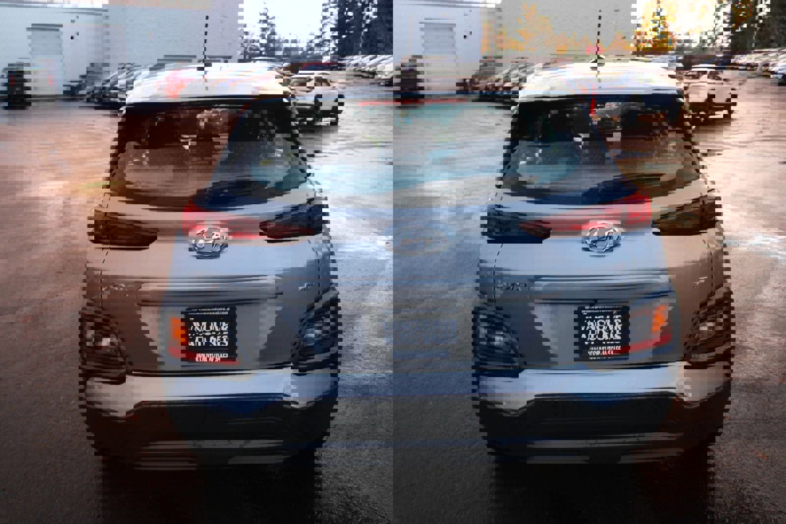 Used 2021 Hyundai Kona SE image 4