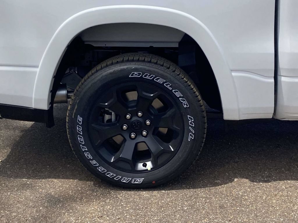 New 2026 RAM 1500 Big Horn AWD/4WD image 8