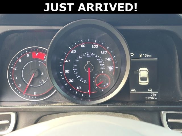 Certified 2022 Hyundai Elantra SE image 17