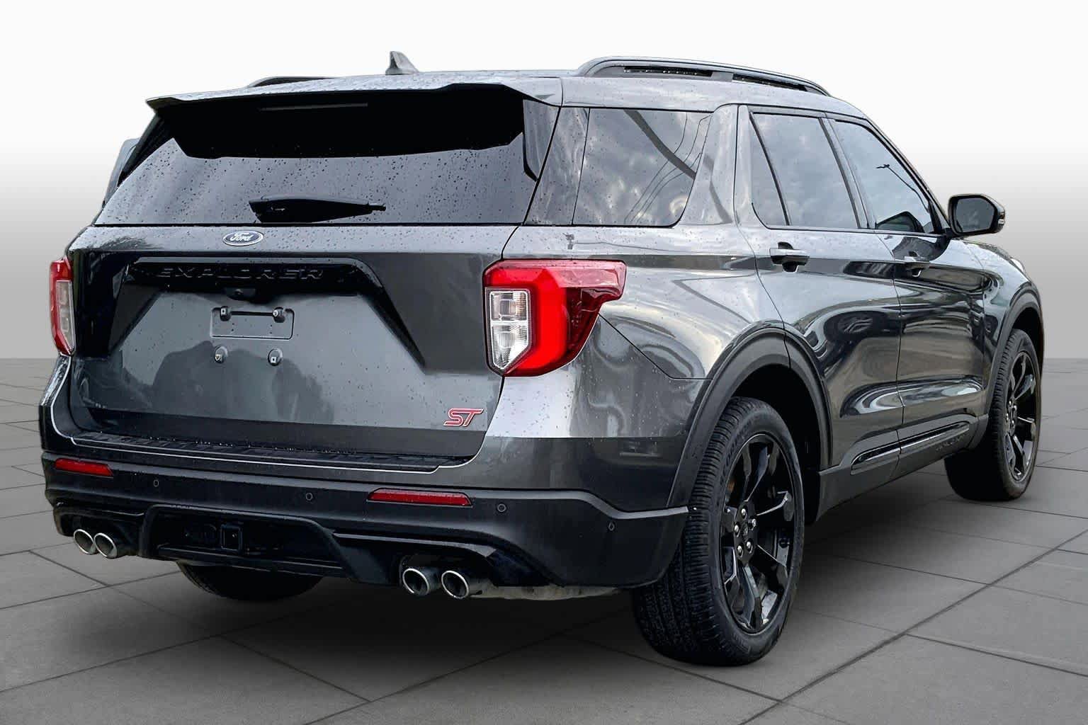 Used 2020 Ford Explorer ST w/ ST Street Pack AWD/4WD image 13